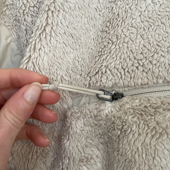 The North Face Womens Sherpa Quarterzip Pullover - Picture 3 of 9